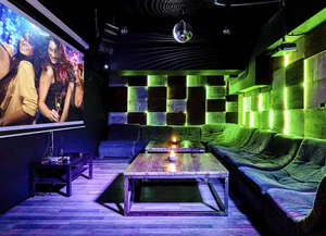 MOON_LOFT_LOFTFORPARTY_14