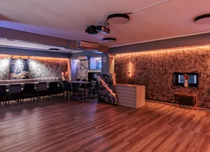 crystal_loft_2026_7