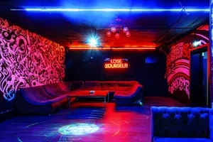 WEST_SIDE_VIP_loft_loftforparty_11-qn8tnjbeyk3e75cmuo6ml9jmq1plnqp3zk7cjzqo1s