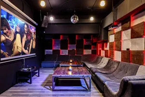 MOON_LOFT_LOFTFORPARTY_18-qmqtcskk8x44lg6dpvds07rgntek68i7jibg5ibsjk